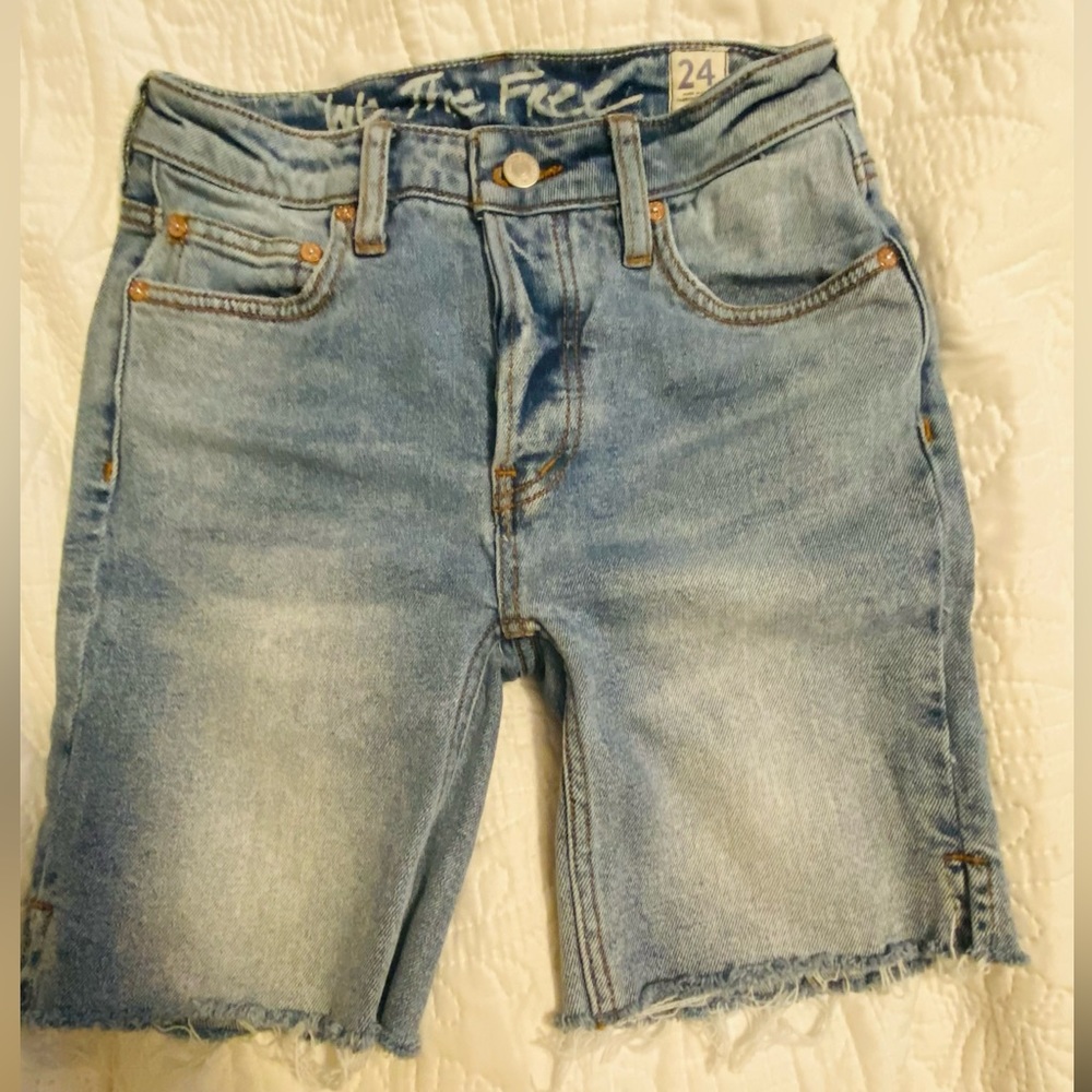 Free people shorts size 24